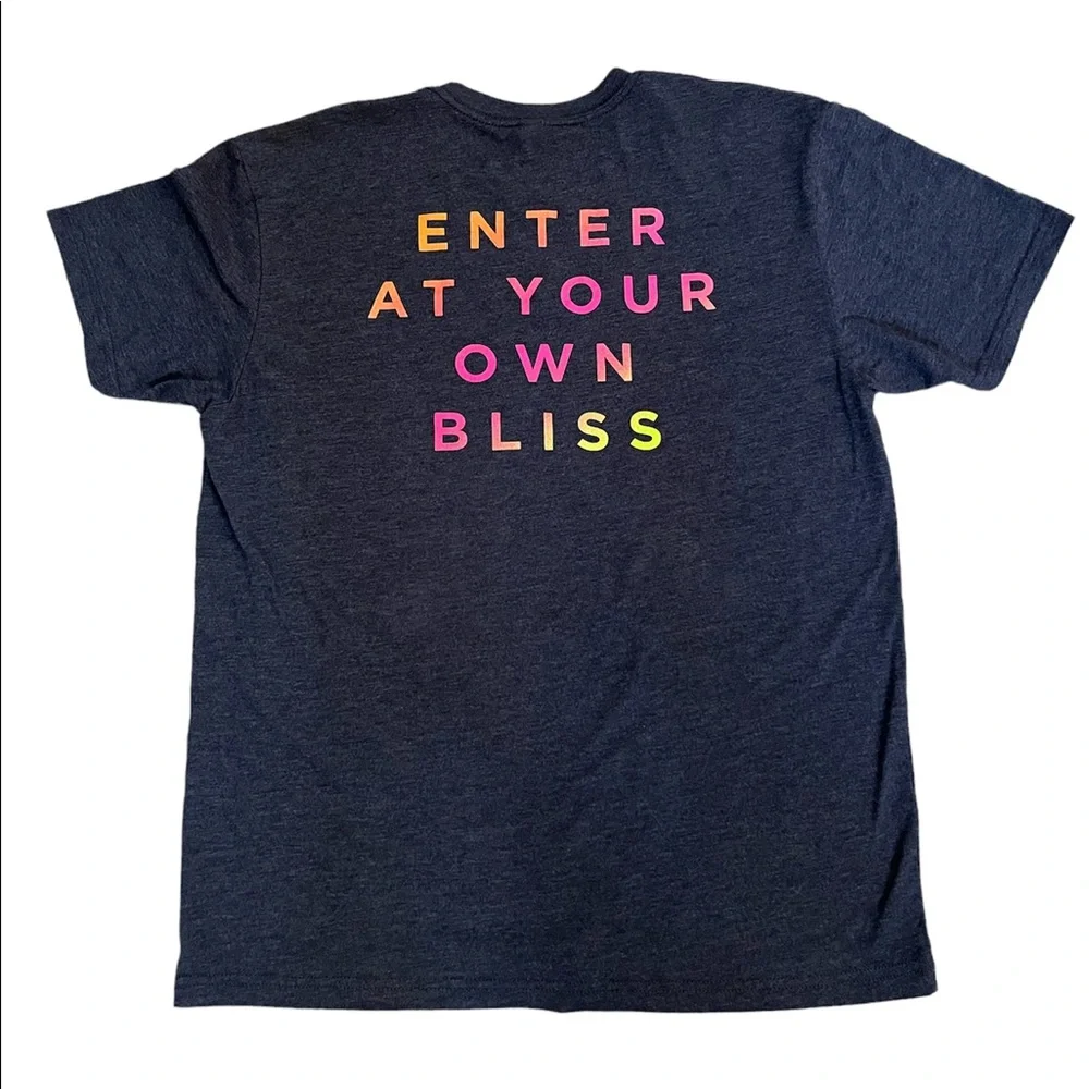 Secret orchard graphic tee